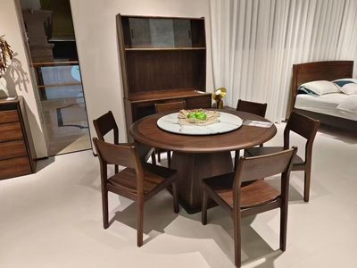 团团圆现代实木红斑马全实木餐桌椅